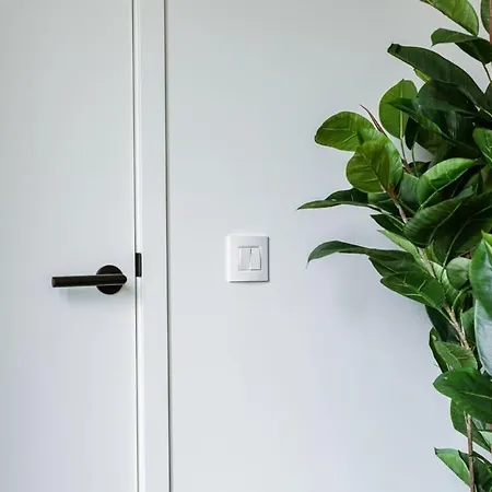 Huswell - Cozy A Stone's Throw From The Apartment Ostend