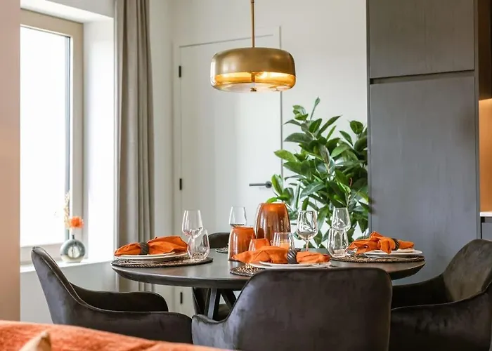 Apartment Huswell - Cozy A Stone's Throw From The Ostend