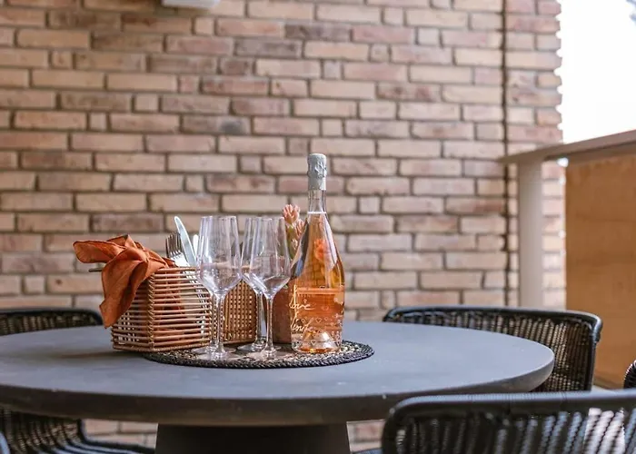 Apartment Huswell - Cozy A Stone's Throw From The Ostend